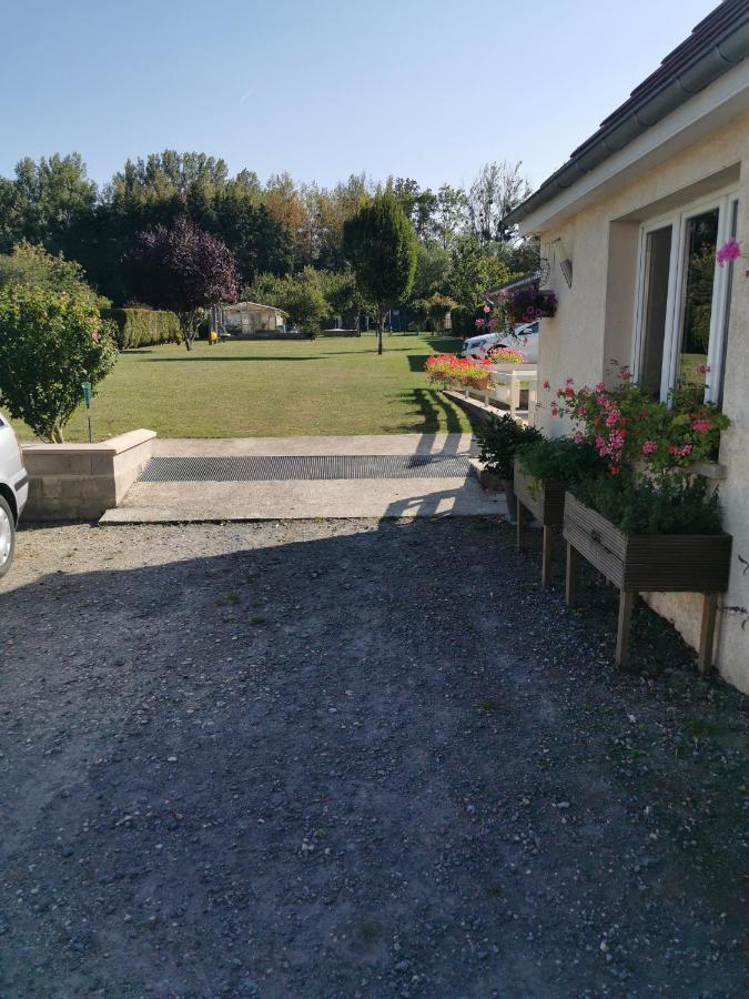 Bienvenue Chez Moi A Concevreux Bed & Breakfast Екстериор снимка